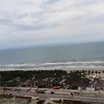 Apto Vista Beira Mar - Praia Do Futuro A 100 Mt Da Praia